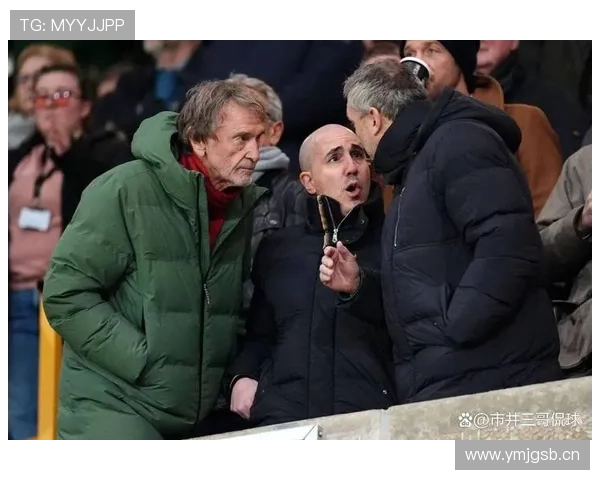 曼联战术混乱与更衣室矛盾加剧,豪门根基面临阶段性考验 曼联战术混乱与更衣室矛盾加剧,豪门根基面临阶段性考验