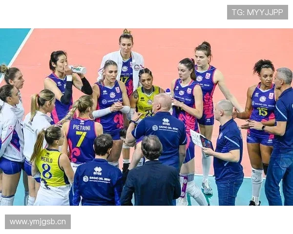 多特蒙德的阵容问题在于成熟度而非潜力,其稳定性已在关键战面临考验 多特蒙德的阵容问题在于成熟度而非潜力,其稳定性已在关键战面临考验